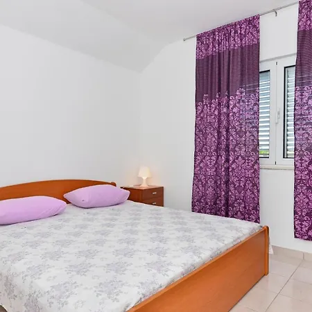 Martina Apartment *