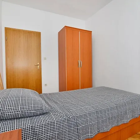 Martina Appartamento Vodice