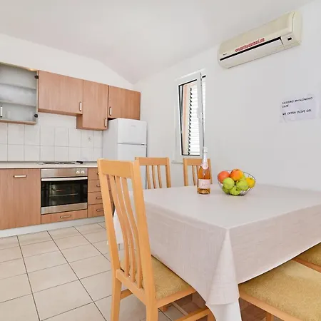 Apartment Martina Vodice